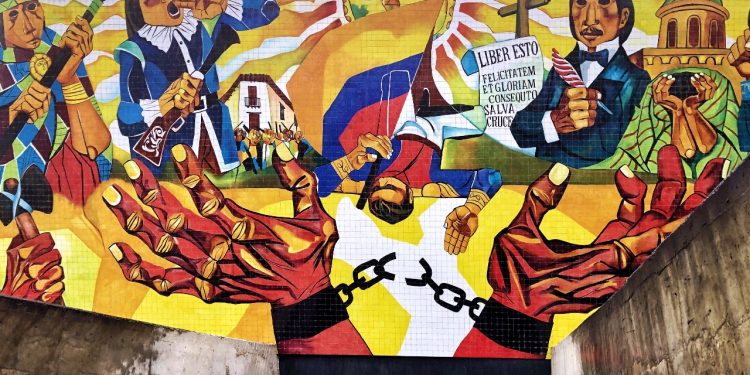 Abierta convocatoria para vigilar actividades en conmemoración de la Batalla de Pichincha