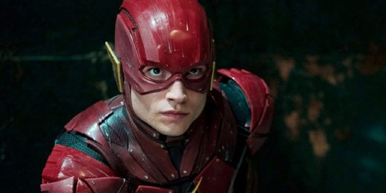 ¿Qué demonios pasa con Ezra Miller?