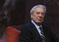 Mario Vargas Llosa está internado en Madrid por Covid