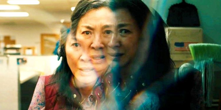 El cine maravilloso y descabellado en «Everything Everywhere All at Once»
